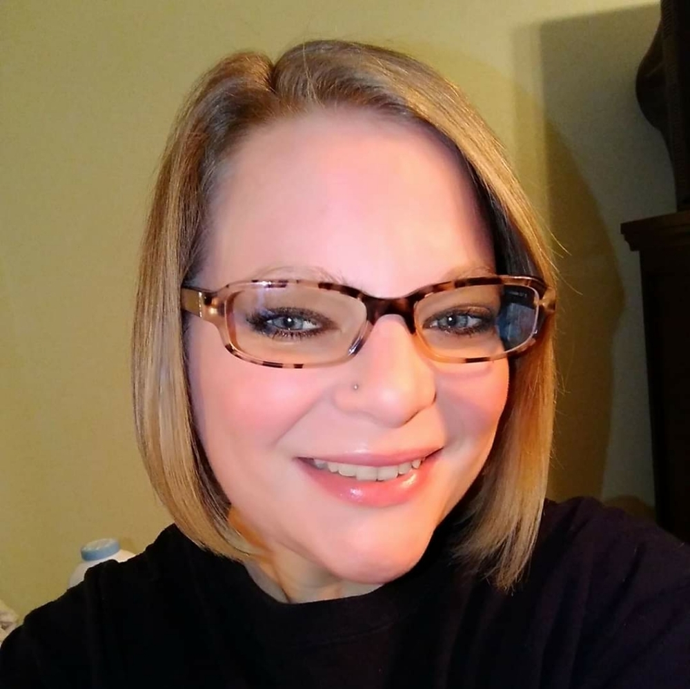 Meet your Posher, Cynthia